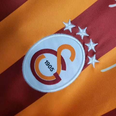 Camisa Galatasaray Edição Especial Aniversario 100 anos da republica Turca 23-24 Torcedor Nike Masculina - Detalhes em laranja e vermelho e o símbolo da Turquia