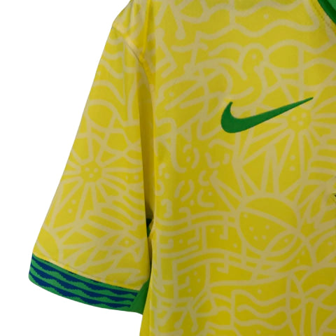 Camisa Seleção Brasileira I 24/25 - Torcedor Nike Masculina - Amarela com detalhes em verde