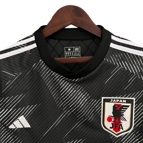 Camisa Seleção Japão Edição Especial 23/24 - Torcedor Adidas Masculina - Preta com detalhes em branco