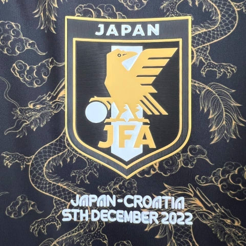 Camisa Seleção Japão Edição Especial 23/24 - Torcedor Adidas Masculina - Preta com detalhes em dourado e branco