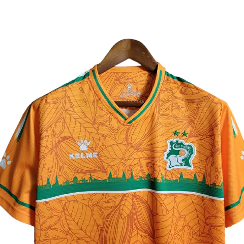 Camisa Seleção Costa do Marfim Edição Especial 22/23 - Torcedor Kelme Masculina - Laranja com detalhes em verde e branco